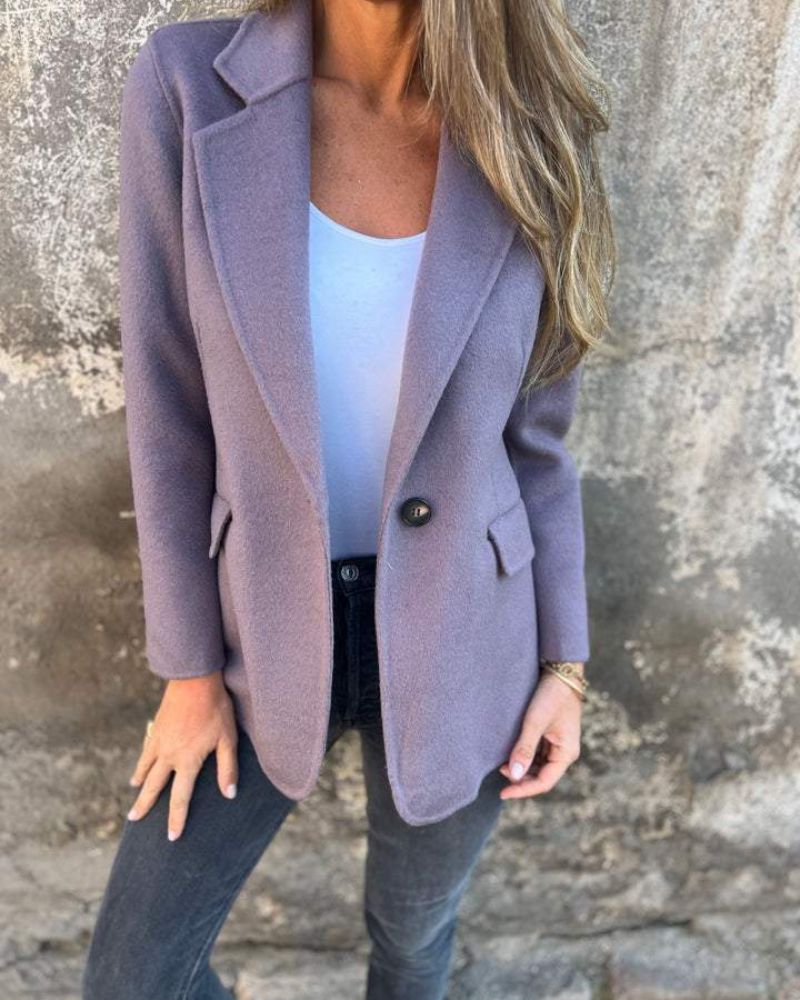 Women's Single-Breasted Notch Lapel Blazer with Flap Pockets