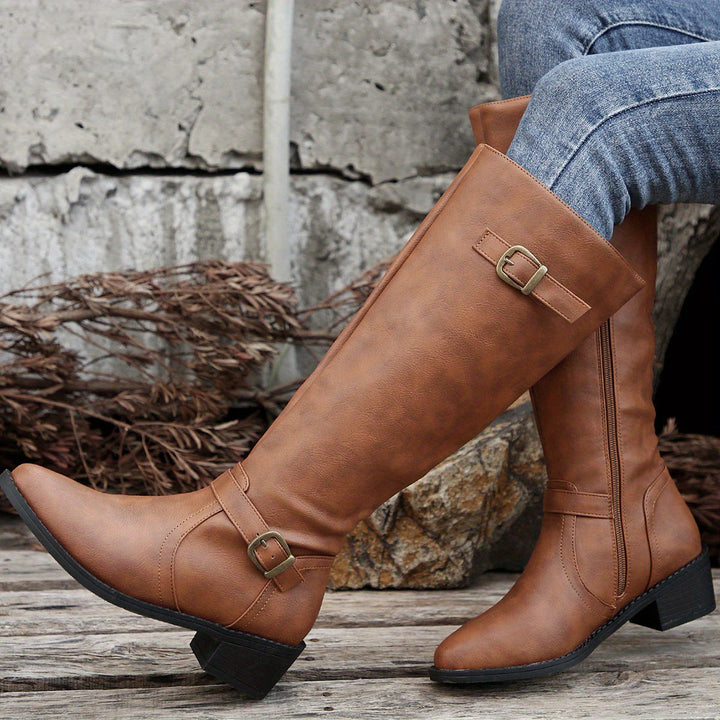 Bottes pour femme montant jusqu’au genou avec détail de bride à boucle