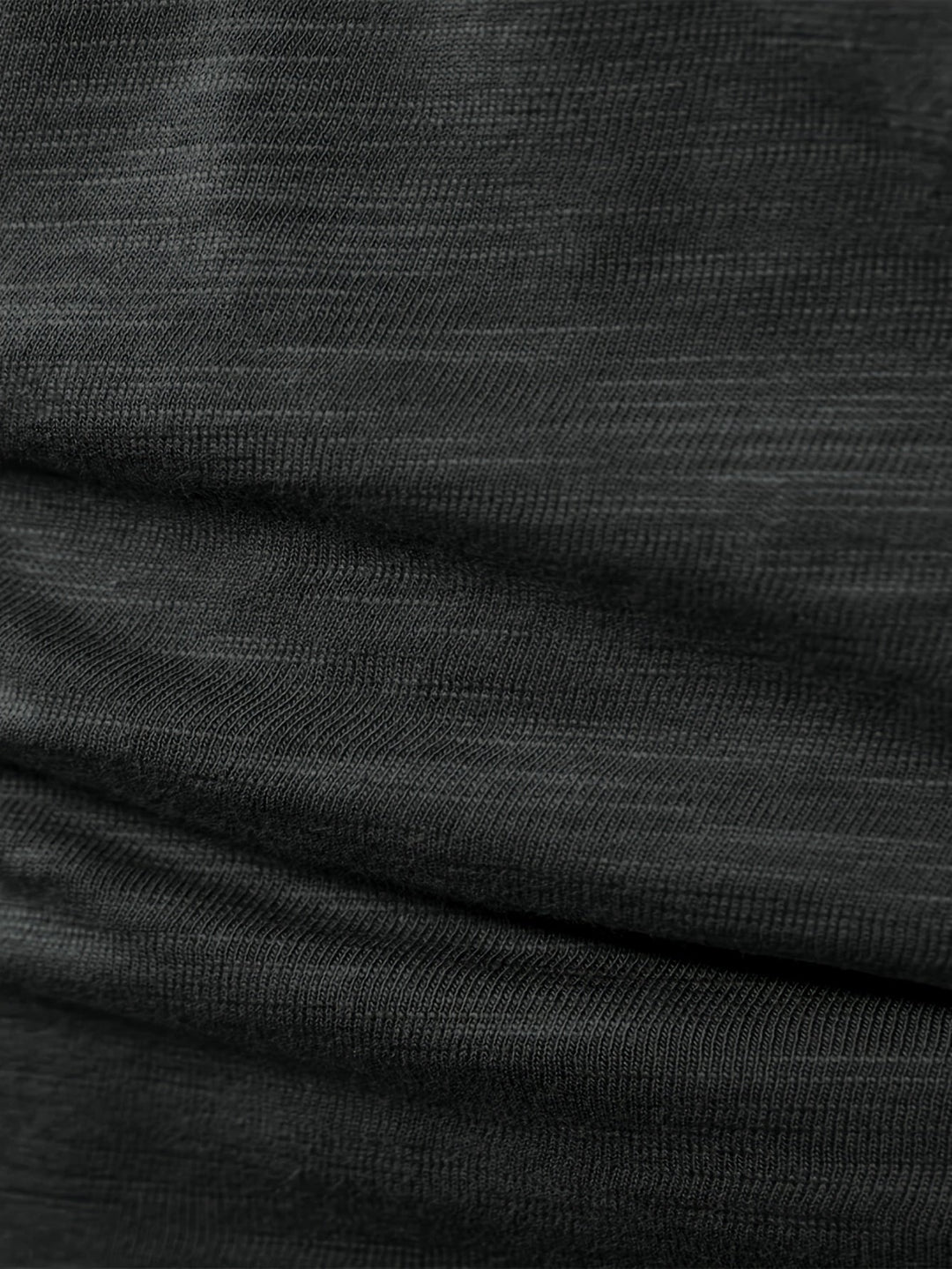 Men's Slub Knit Henley Shirt with Curved Hem
