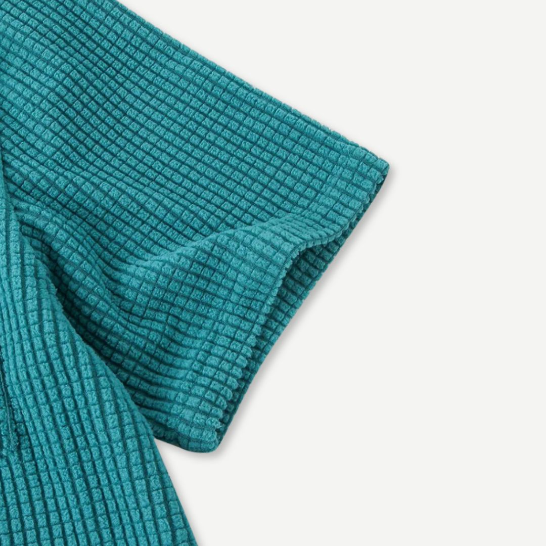 Men's Waffle Knit Short Sleeve Shirt in a Relaxed Fit