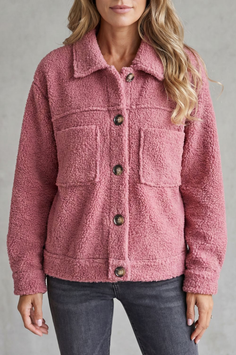 Veste en polaire texturée boutonnée avec poches avant pour femme