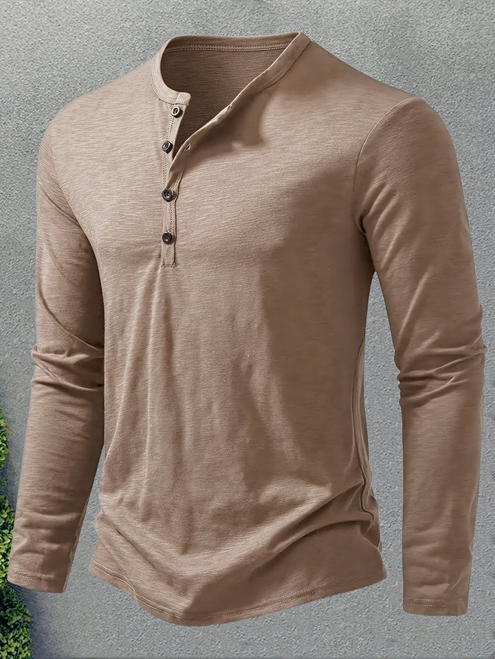 Men's Slub Knit Henley Shirt with Curved Hem