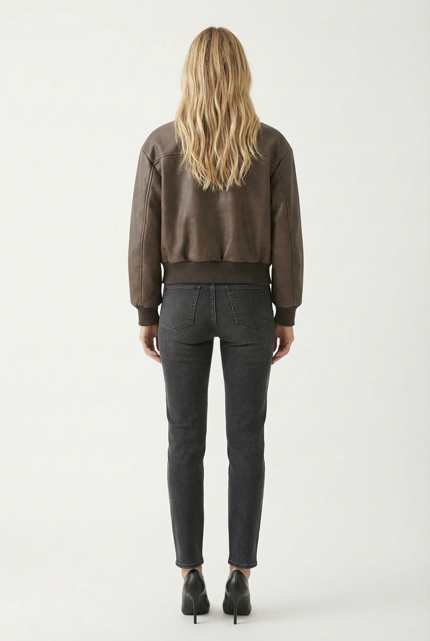 Blouson aviateur court en cuir pour femme avec poches poitrine