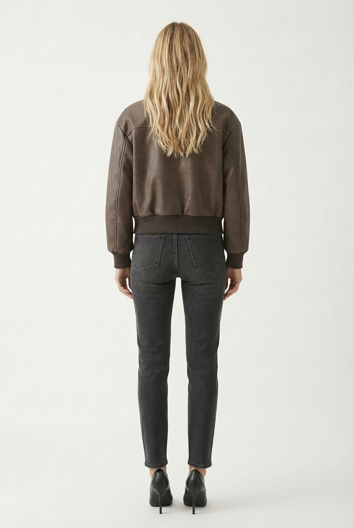 Blouson aviateur court en cuir pour femme avec poches poitrine