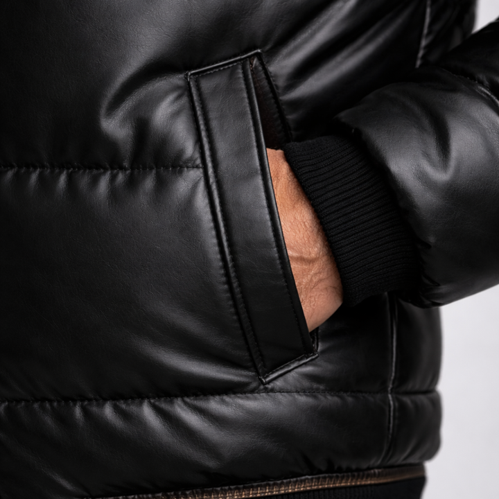 Doudoune pour homme en similicuir avec col en fausse fourrure