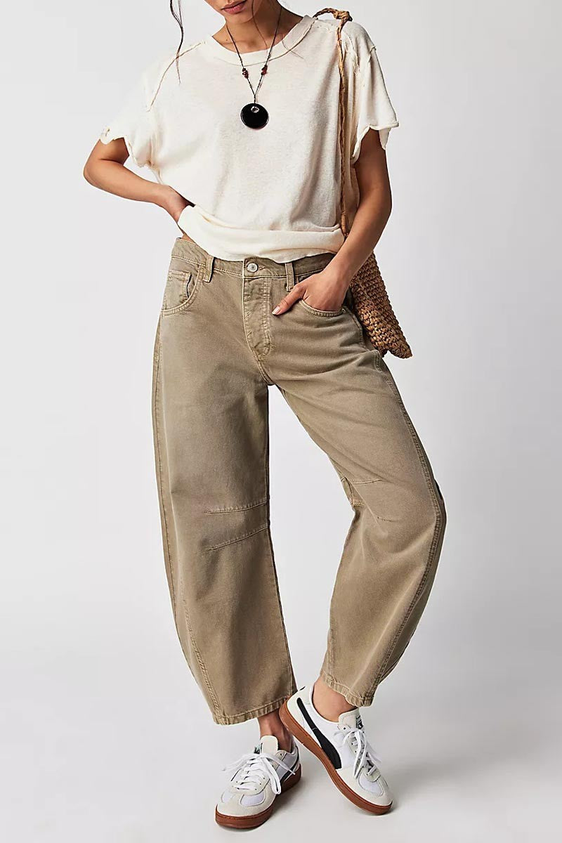 Women's Barrel-Leg Jeans with Contrast Stitching