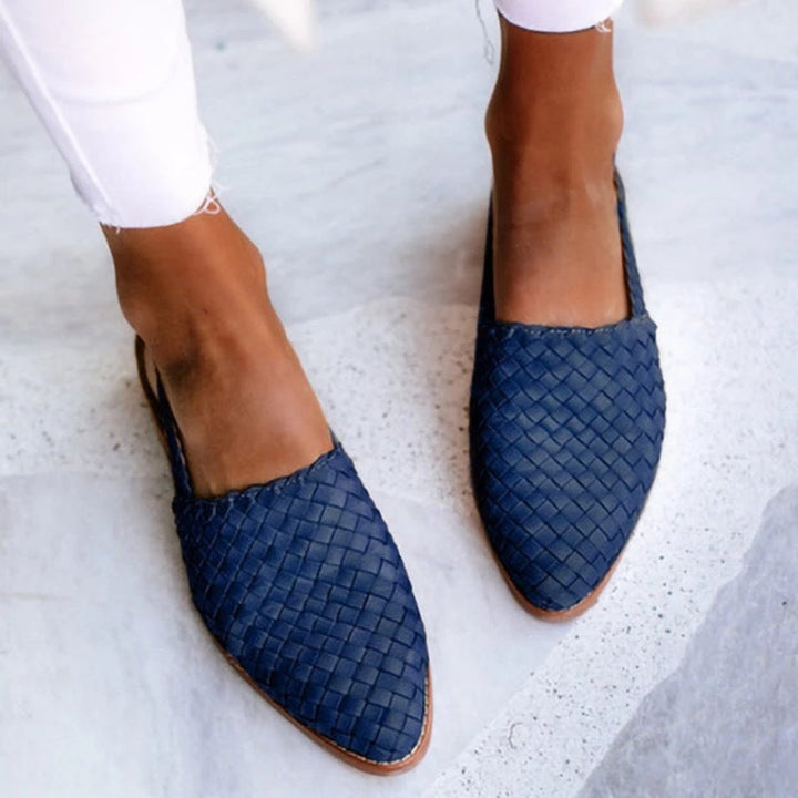 Sandales slingback en cuir tressé à bout pointu pour femme