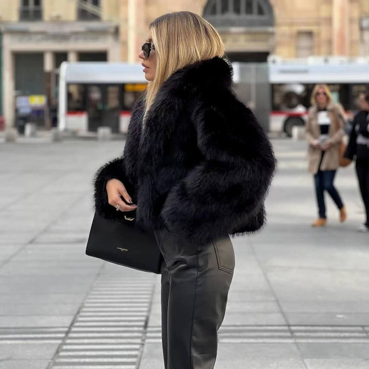 Women's Faux Fur Cropped Winter Jacket in Relaxed Fit