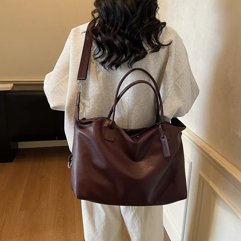 Leather Weekender Duffle Bag with Detachable Strap