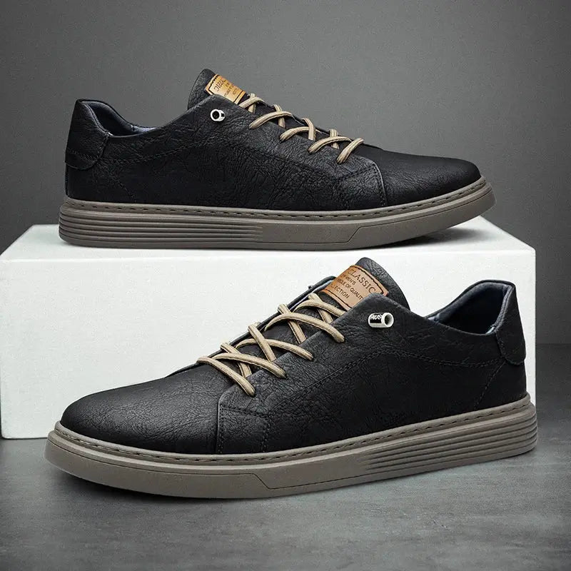 Men's Leather Lace-Up Trainers with Contrast Sole
