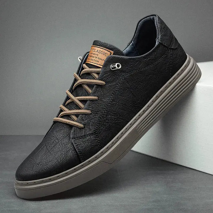 Men's Leather Lace-Up Trainers with Contrast Sole
