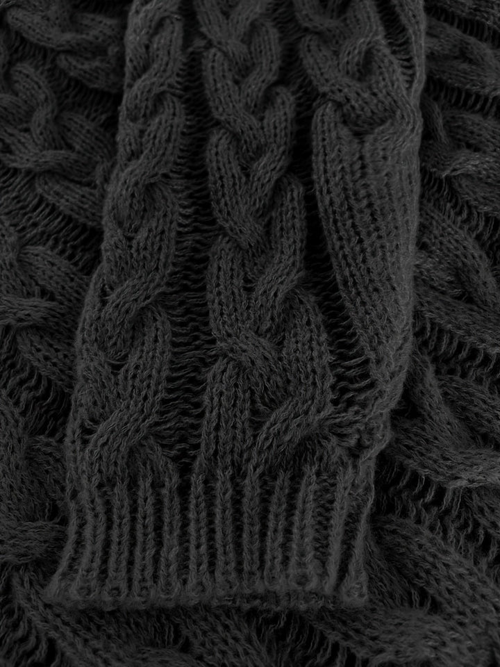 Women's Cable-Knit V-Neck Jumper in Relaxed Fit