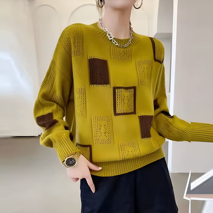 Women's Colourblock Knit Jumper in a Relaxed Fit