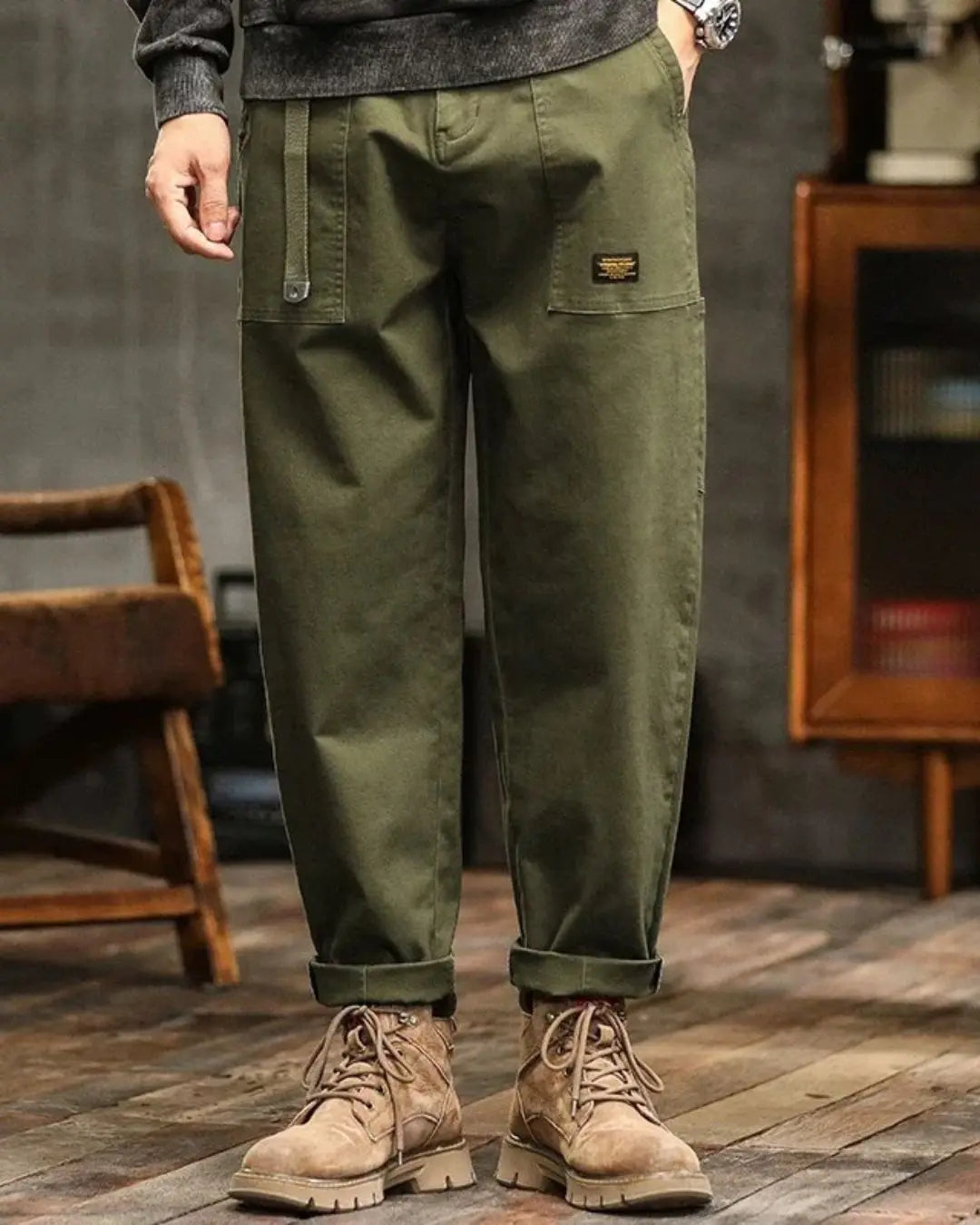 Men's Straight Leg Cargo Trousers