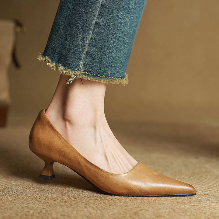 Women's Pointed Toe Kitten Heels with Slingback Strap