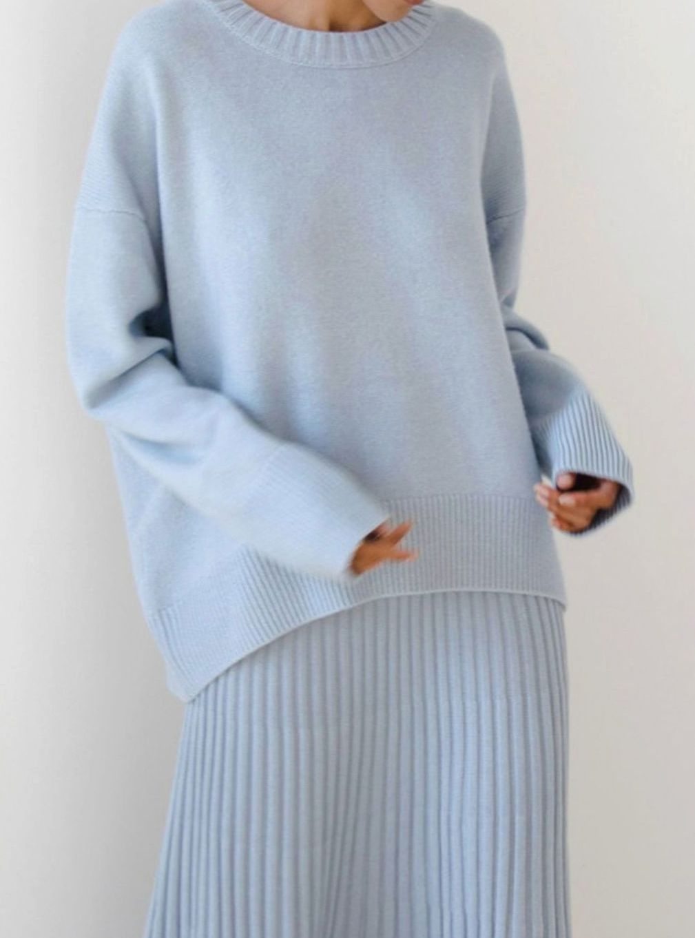 Women's Oversized Knit Jumper with Dropped Shoulder