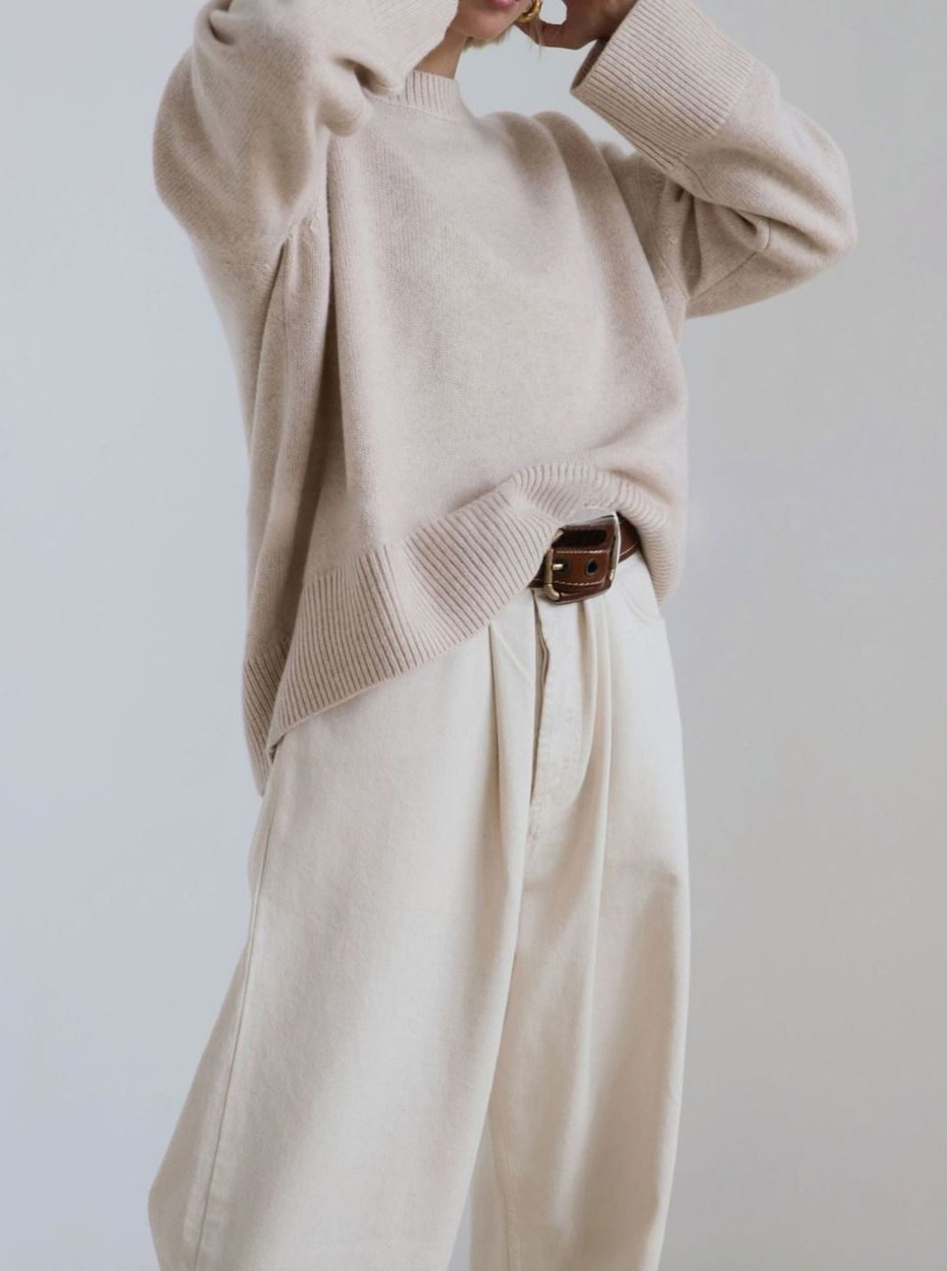 Women's Oversized Knit Jumper with Dropped Shoulder