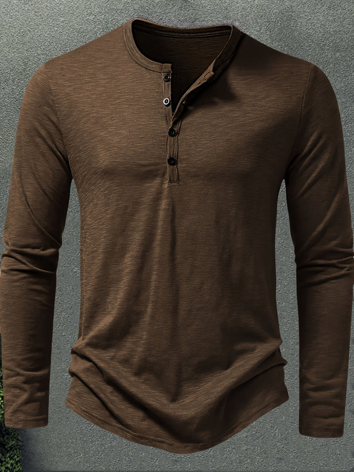 Men's Slub Knit Henley Shirt with Curved Hem