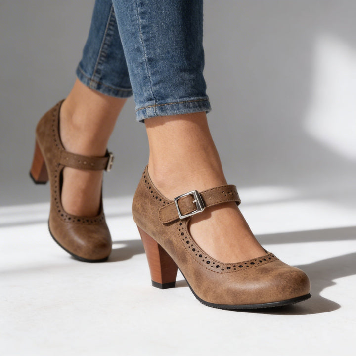 Women's Mary Jane Heels with Brogue Perforation