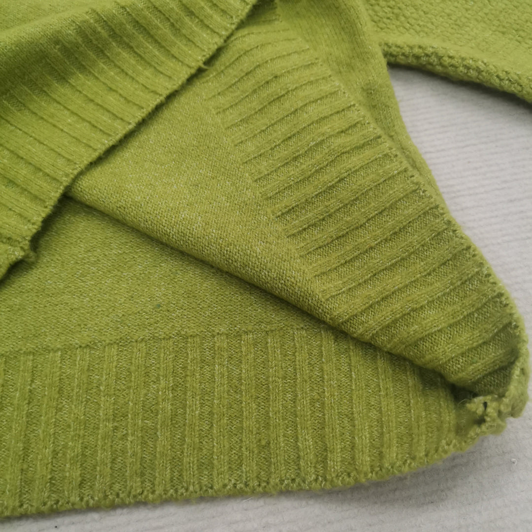 Women's Oversized Turtleneck Jumper with Ribbed Cuffs