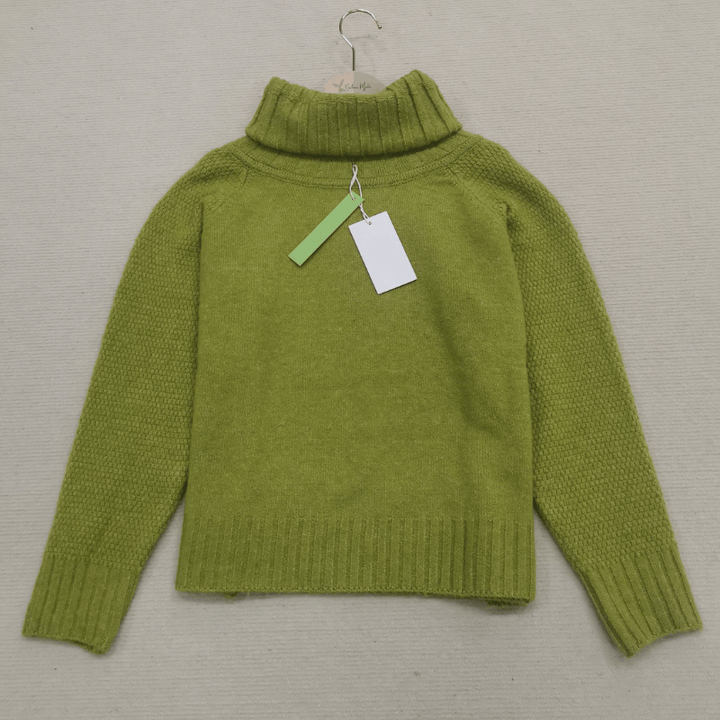 Women's Oversized Turtleneck Jumper with Ribbed Cuffs