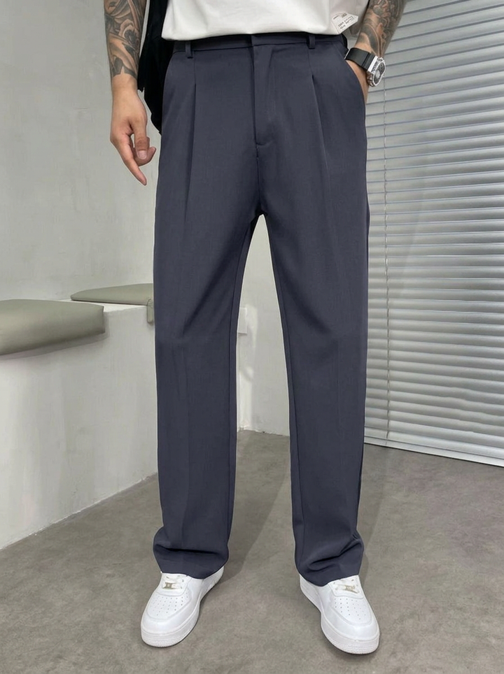 Men's Pleated Tailored Trousers with Straight Leg