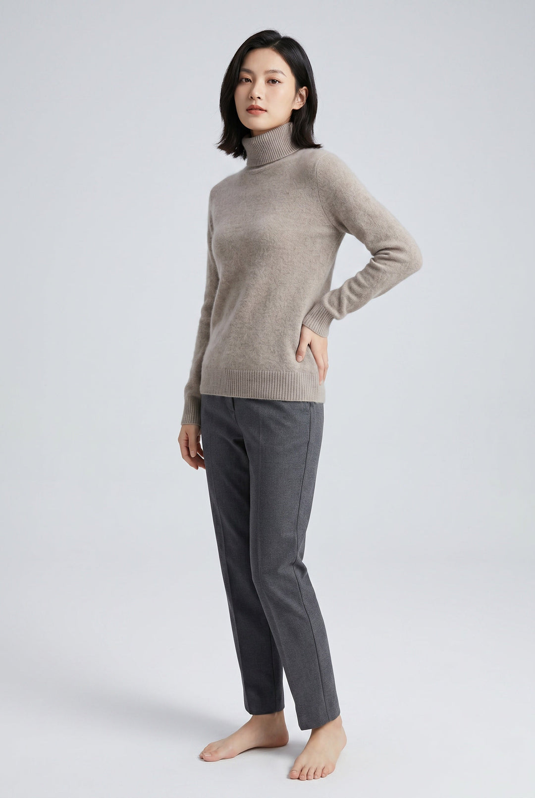 Women's Roll Neck Knit Jumper